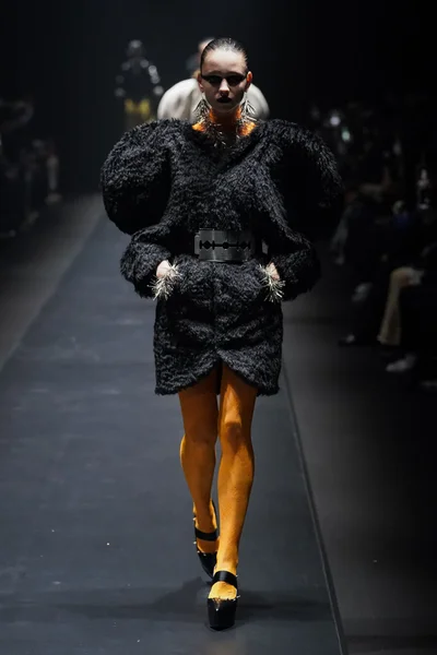 Look 20